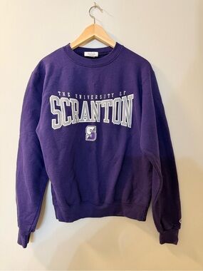 University of Scranton Purple Crewneck Sweatshirt  Size S Embroidered